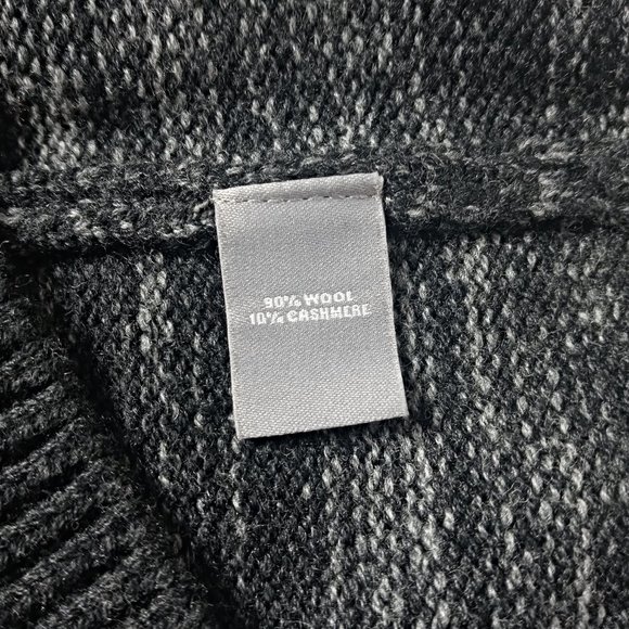 Neiman Marcus Mens Crew Neck Sweater Black Gray Ombre Wool Cashmere Size Medium - Picture 8 of 9